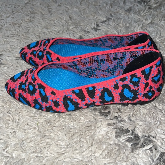 Flats - Picture 4 of 5